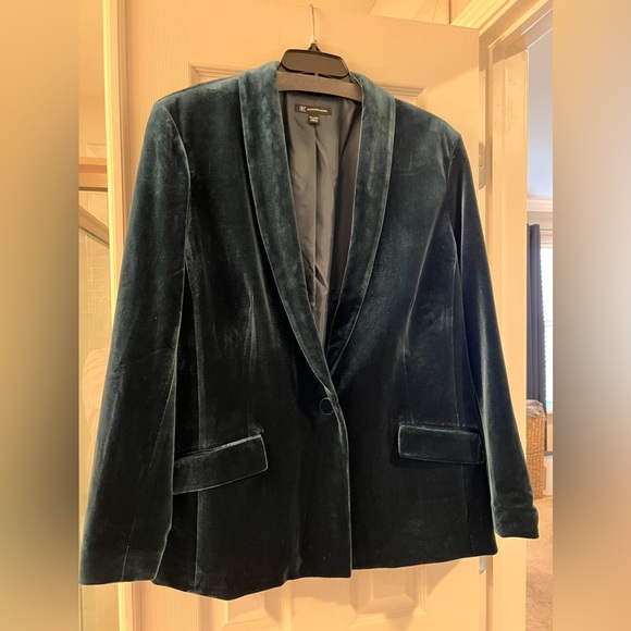 Dark green velvet blazer - Picture 3 of 3